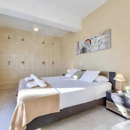 Villa Guzman - Cucarres Calp