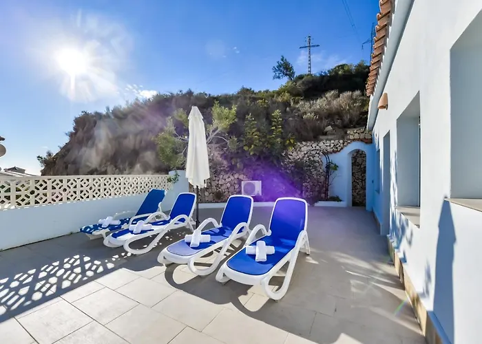 Willa Guzman - Cucarres Calpe